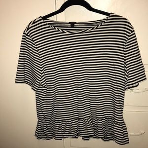 Black and white stripe top